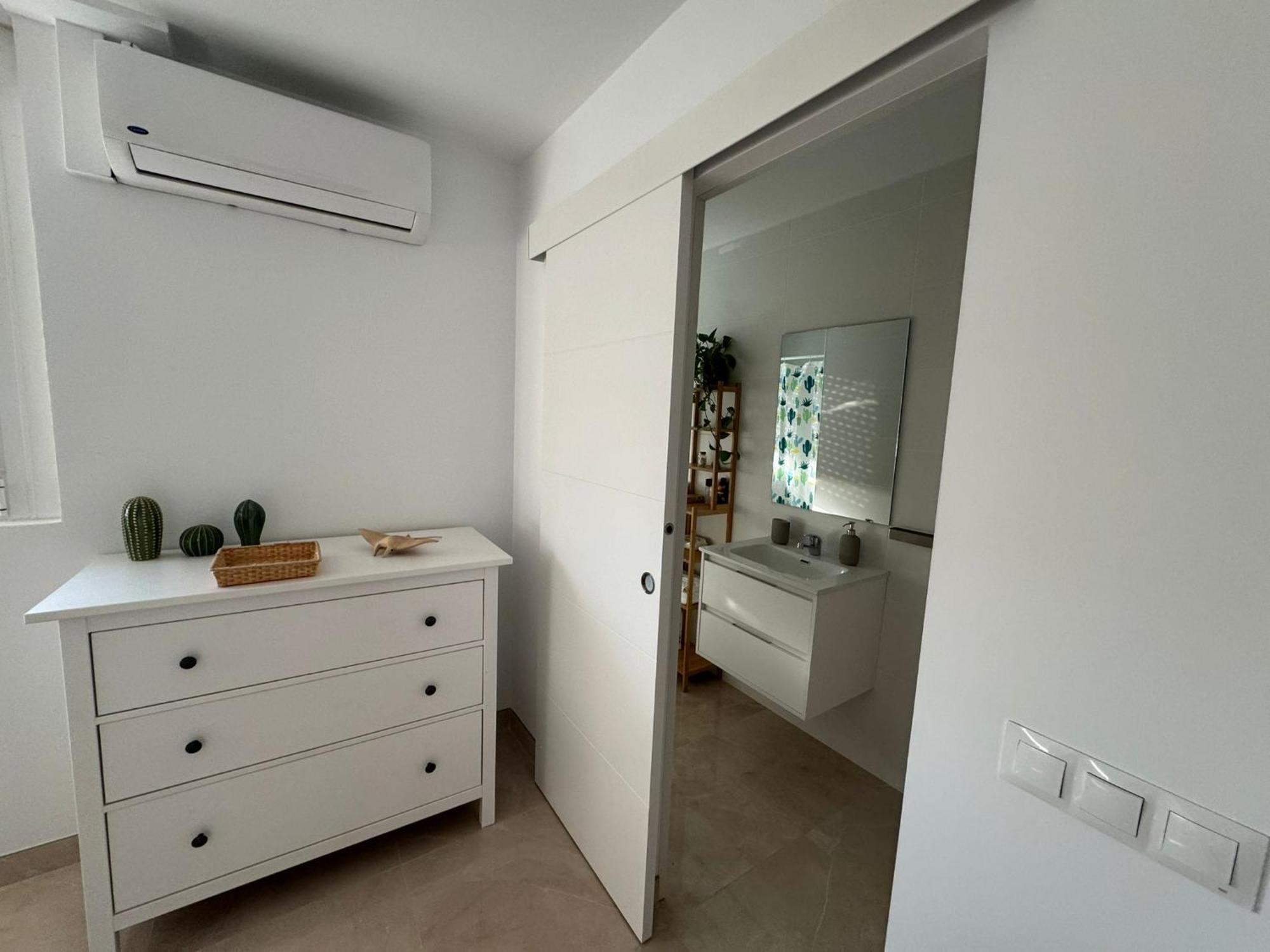 Tokyo Rooms Monsul Habitacion Premium Con Bano Privado Almería Eksteriør bilde